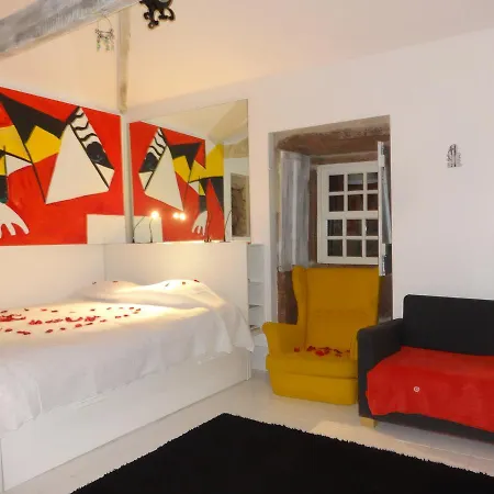 Clock House Aldeia Nova (Minho)